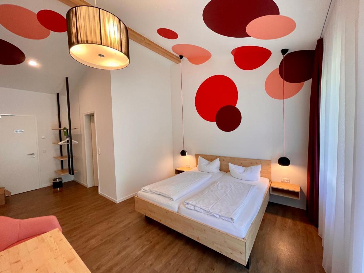 Busses Guesthouse Фрайбург-у-Брайсгау Екстер'єр фото